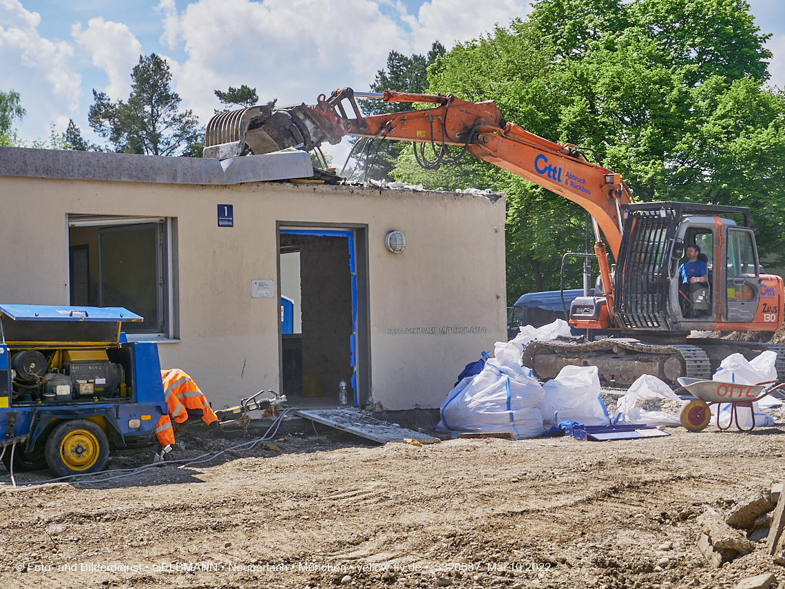10.05.2022 - Baustelle am Haus für Kinder in Neuperlach